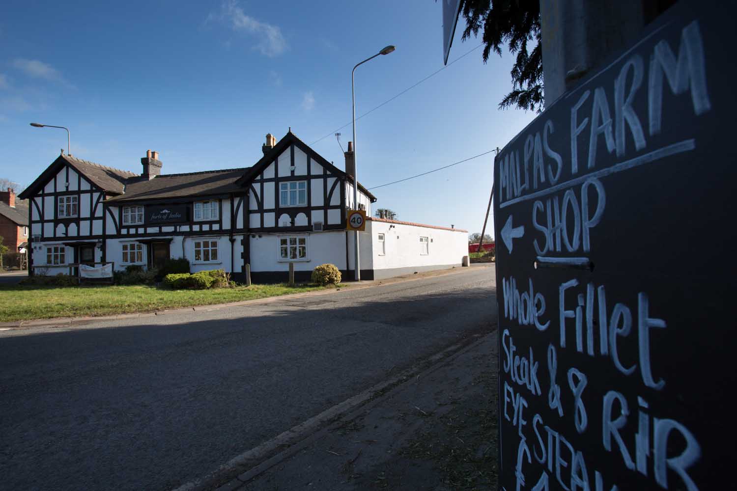 Picturesque view of the Forts of India, Indian restaurant, at Cheshire’s Hampton Heath.